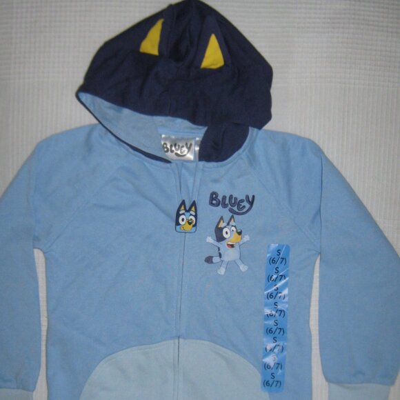 Bluey LUDO BBC Studio Kids Zip Up Hoodie Ribbed Knit Hemline Cuffs Blue Size 6/7 - Picture 2 of 7